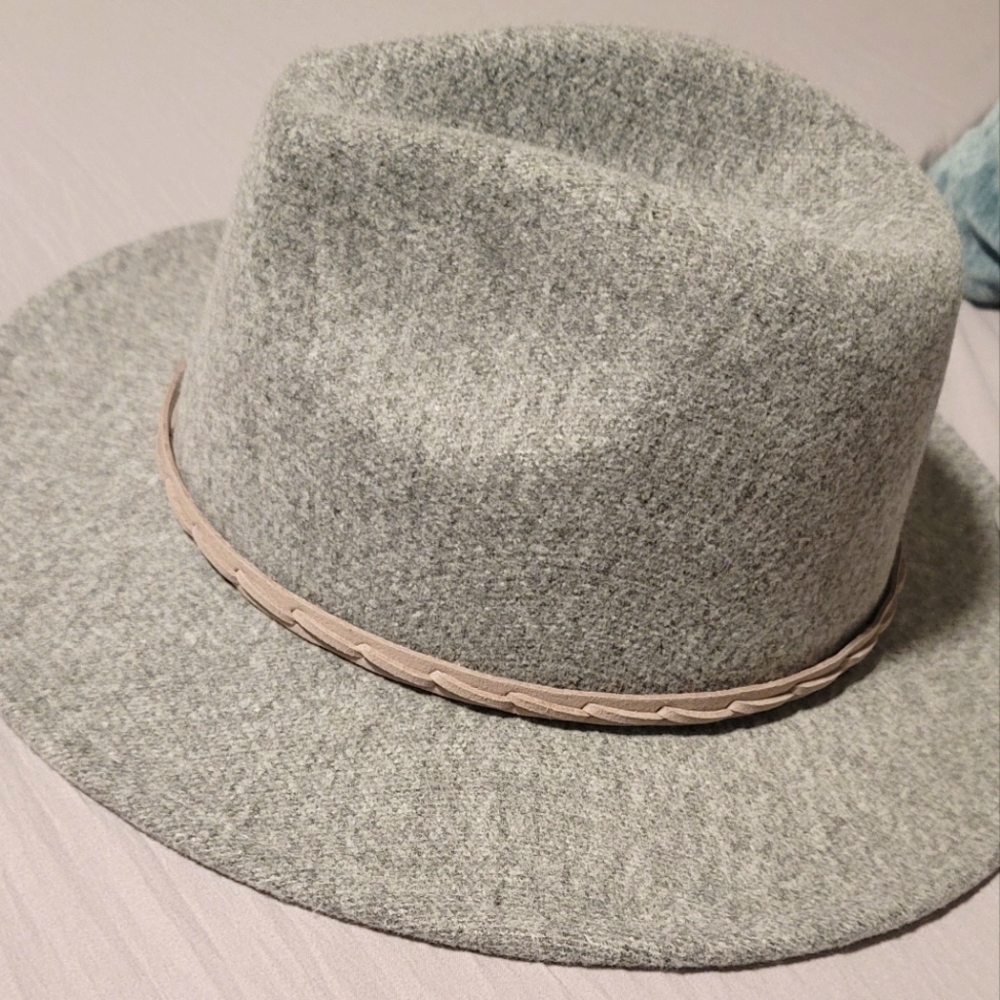 Women's gray fedora hat